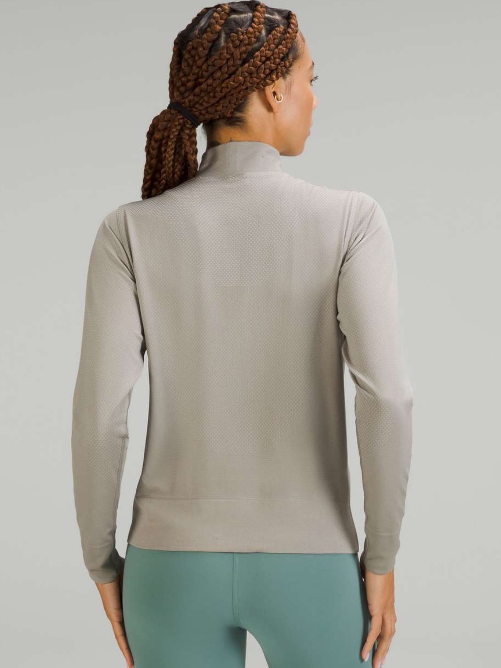 Lululemon Swiftly Relaxed Half Zip in Gull Grey - Picture 2 of 6